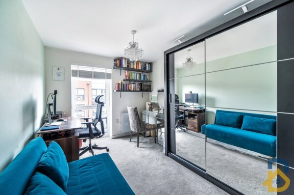 Holmesley Road, Borehamwood, Hertfordshire, WD6 1AL