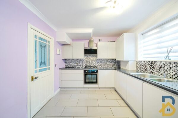 Byron Way, Romford, RM3 7PS