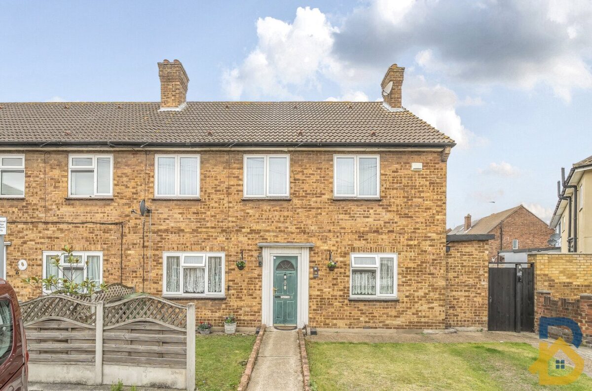 Evansdale, Rainham, RM13 8JR