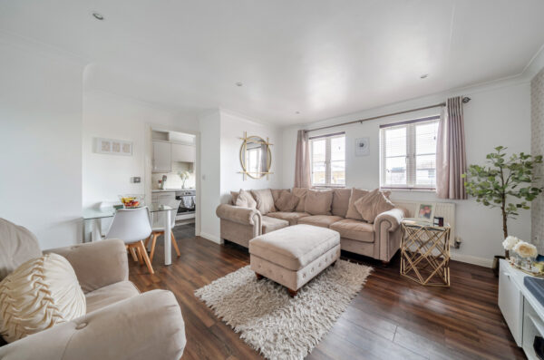 Kidman Close, Gidea Park, RM2