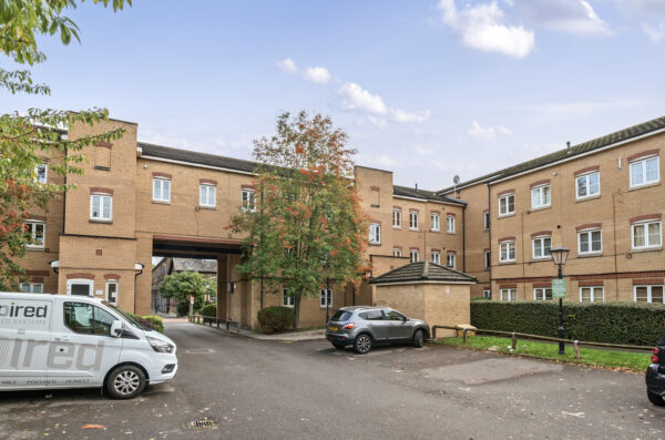 Kidman Close, Gidea Park, RM2