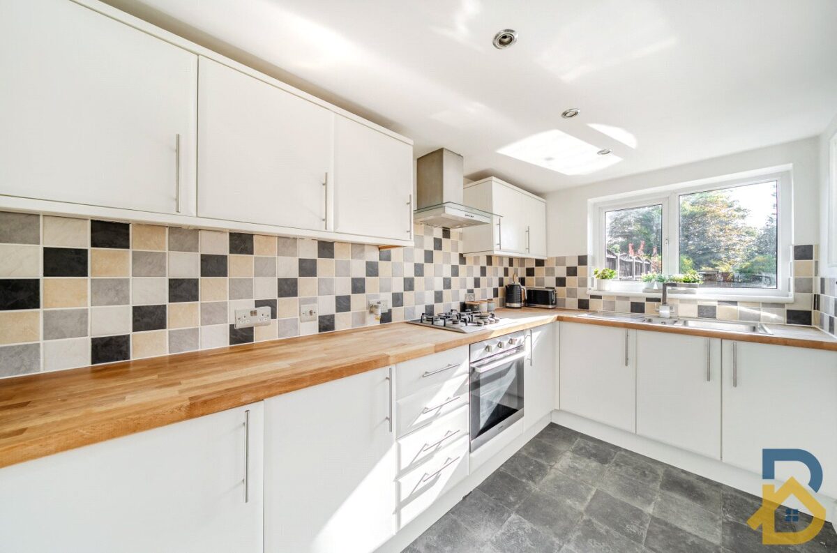Marks Road, Romford, RM7 7AF