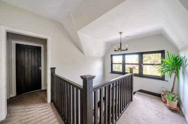 Ardleigh Green Road, Hornchurch, RM11