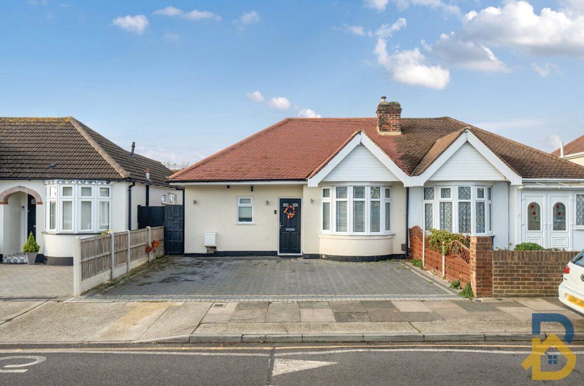 Alma Avenue, Hornchurch, RM12