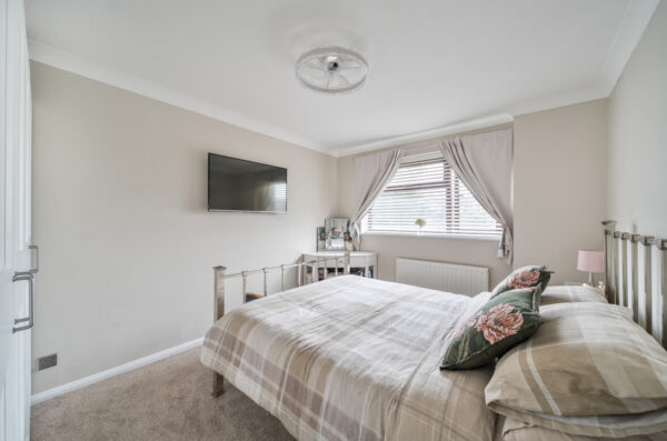 Palmerston Road, Rainham, RM13 9LD