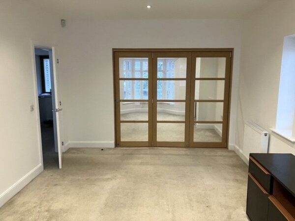 Torrance Close, Hornchurch, RM11 1JT