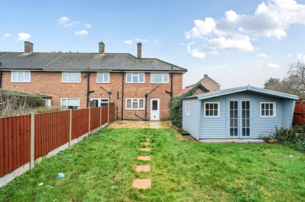 Broadhurst Walk, Rainham, RM13