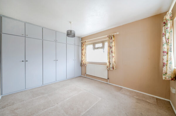 Broadhurst Walk, Rainham, RM13