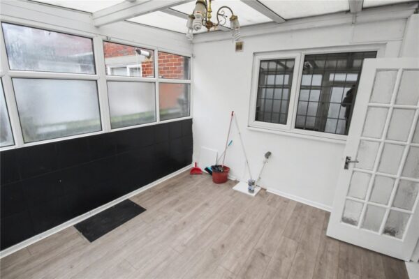 Lodge Avenue, Dagenham, RM8