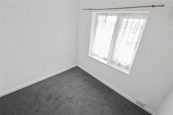 Lodge Avenue, Dagenham, RM8