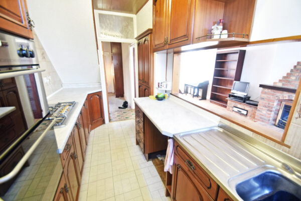 Winstead Gardens, Dagenham, RM10