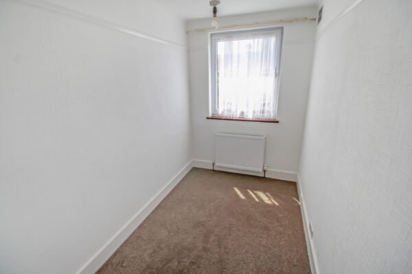 Winstead Gardens, Dagenham, RM10