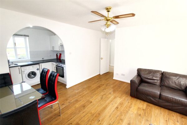 Blessing Way, St. Aidans Court Blessing Way, IG11