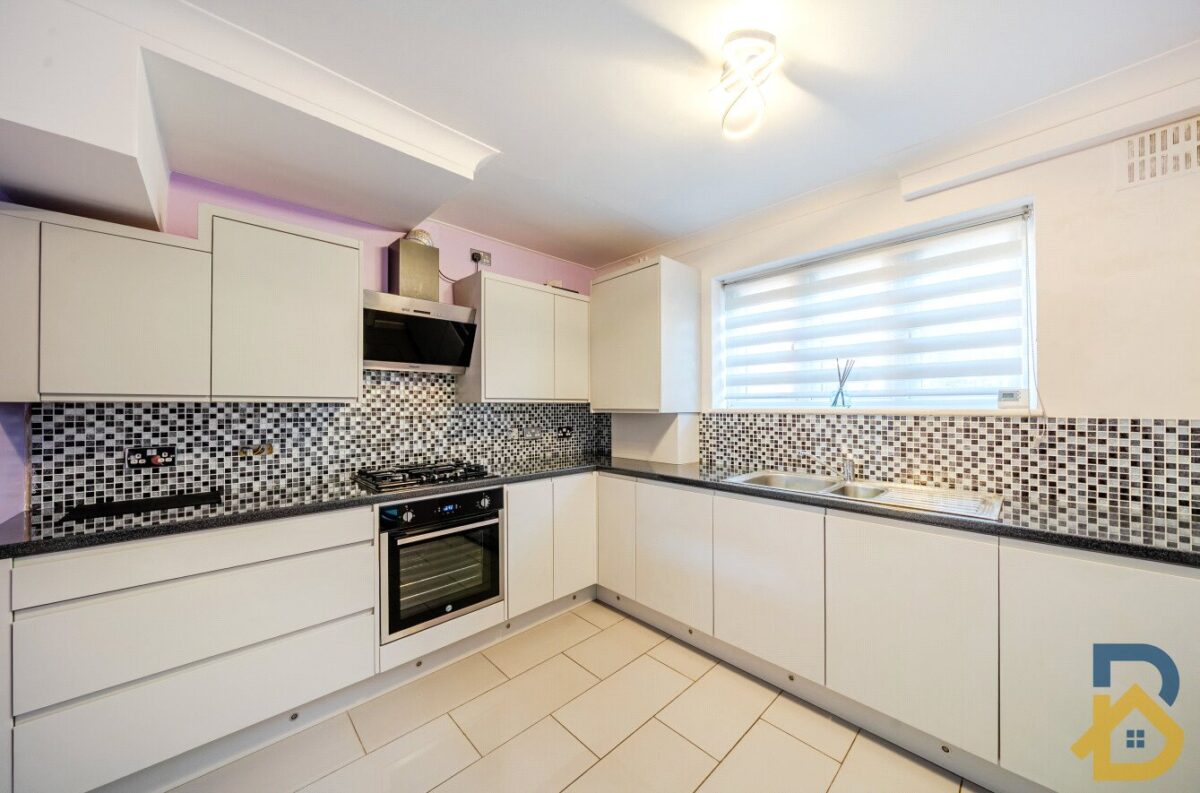 Byron Way, Romford, RM3