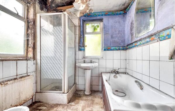 Douglas Road, Hornchurch, RM11