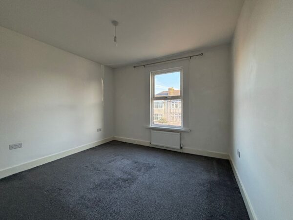 Salisbury Road, Romford, RM2