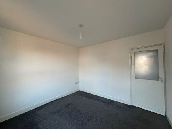 Salisbury Road, Romford, RM2