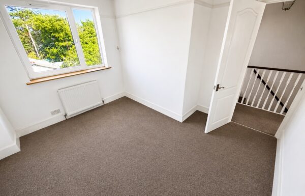 Winstead Gardens, Dagenham, RM10