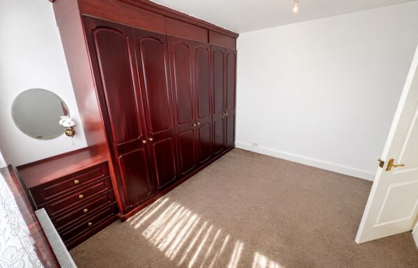 Winstead Gardens, Dagenham, RM10