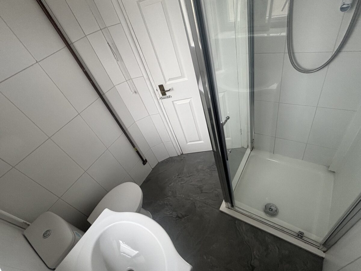 Pettits Road, Dagenham, RM10