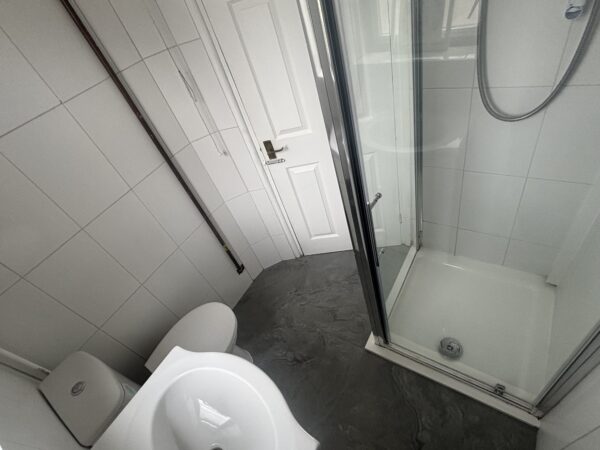 Pettits Road, Dagenham, RM10