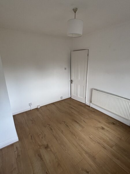 Pettits Road, Dagenham, RM10