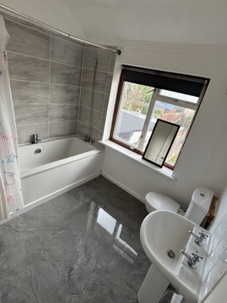 Pettits Road, Dagenham, RM10