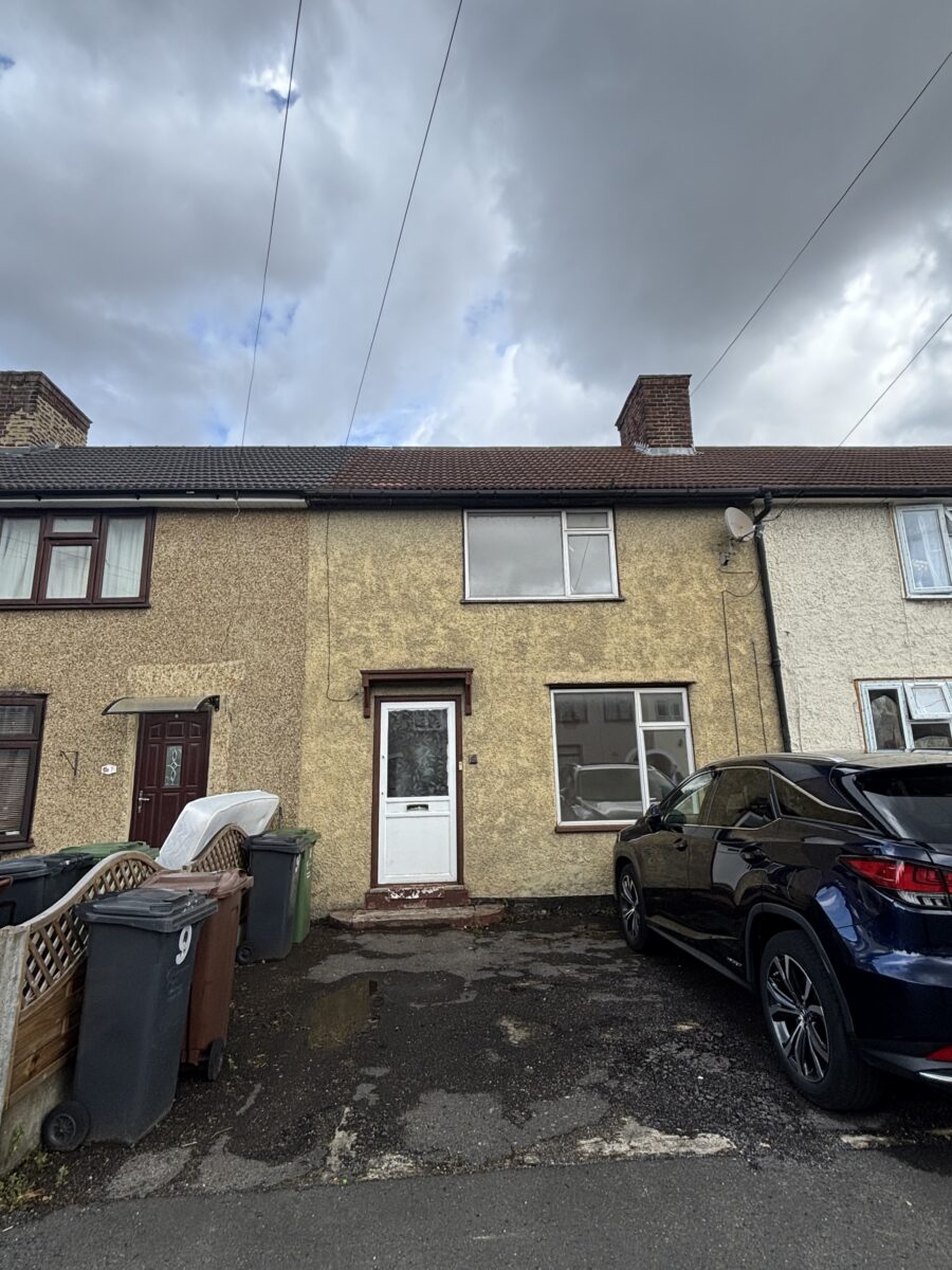 Pettits Road, Dagenham, RM10