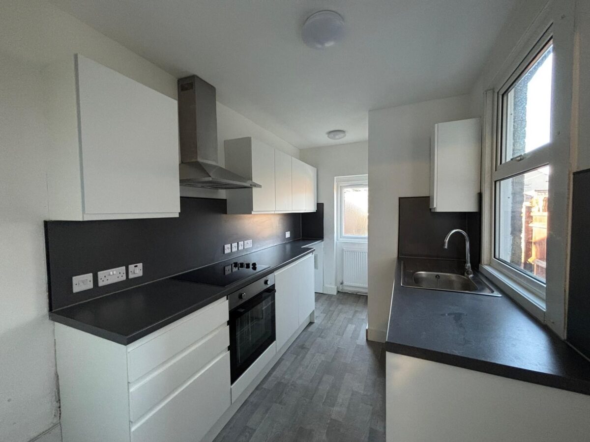 Salisbury Road, Romford, RM2