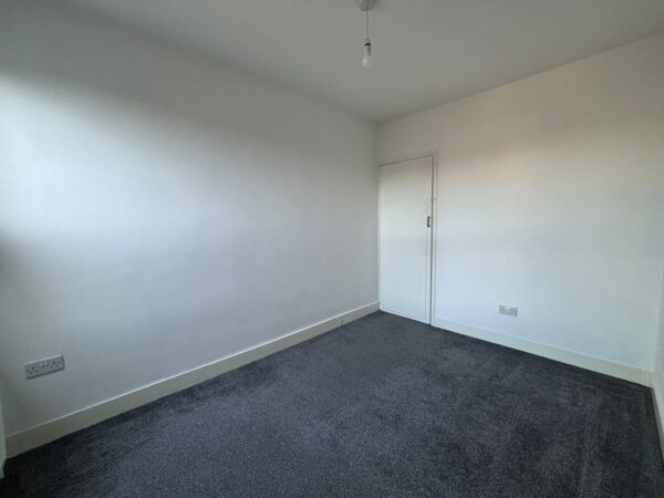 Salisbury Road, Romford, RM2