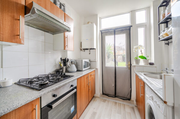 Valence Wood Road, Dagenham, RM8