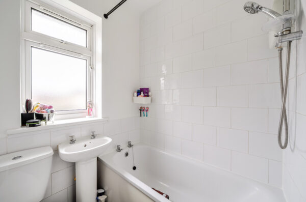 Valence Wood Road, Dagenham, RM8