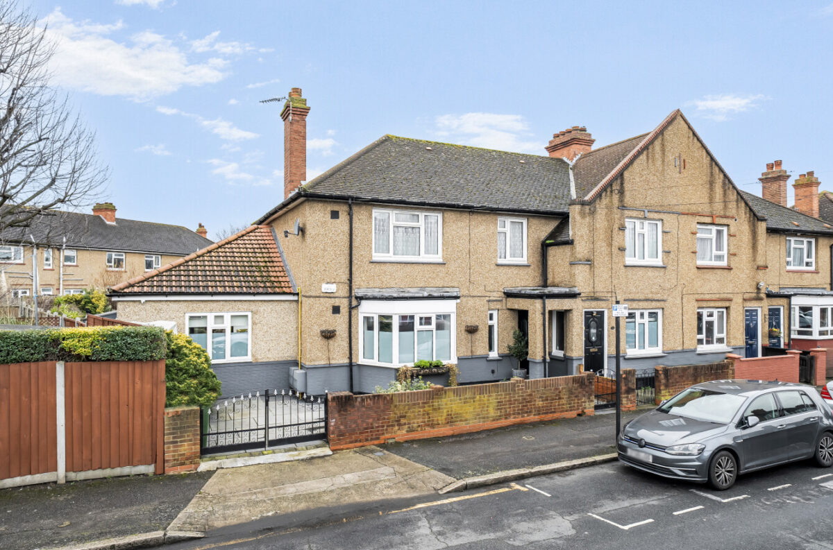 Burnels Avenue, London, E6