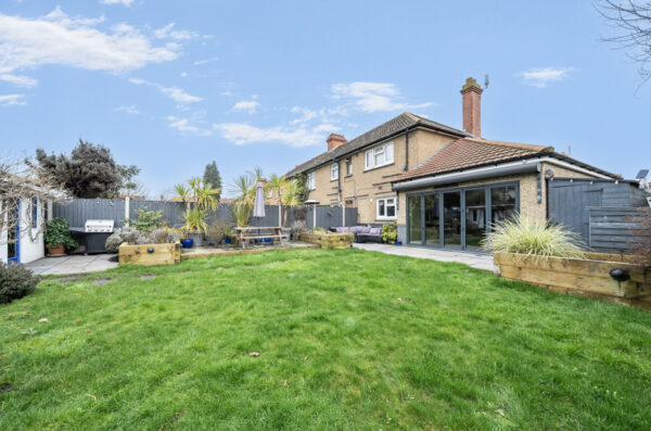 Burnels Avenue, London, E6