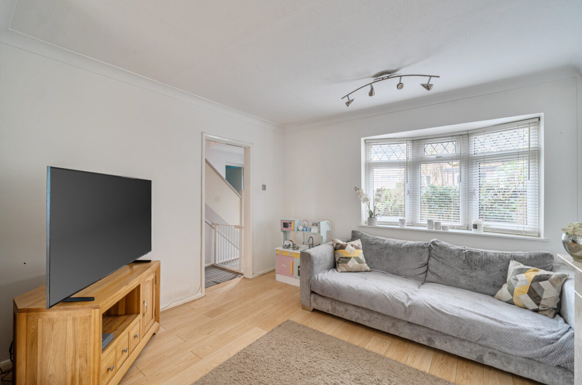 Greenfields, Loughton, IG10