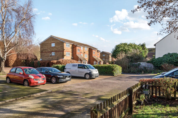 Leston Close, Rainham, RM13