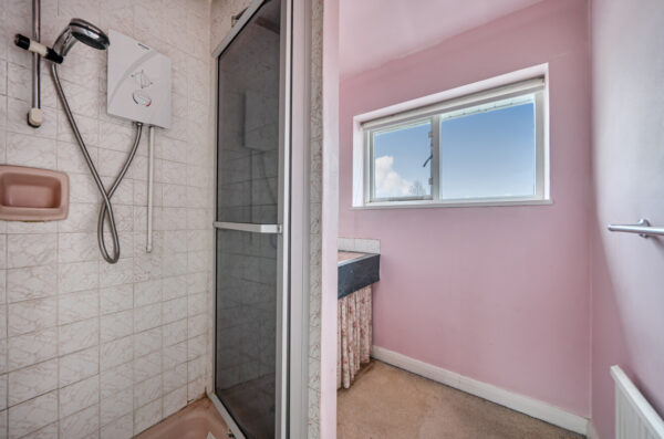 Wingletye Lane, Hornchurch, RM11