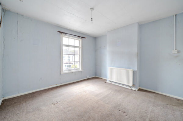 Claremont Road, Hornchurch, RM11