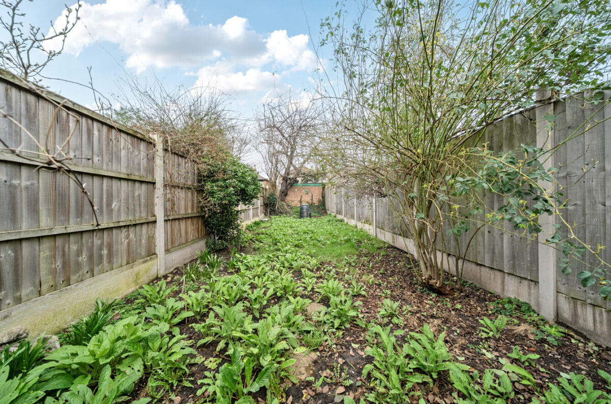 Claremont Road, Hornchurch, RM11