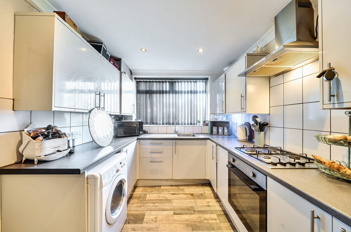 Trowbridge Road, Romford, RM3