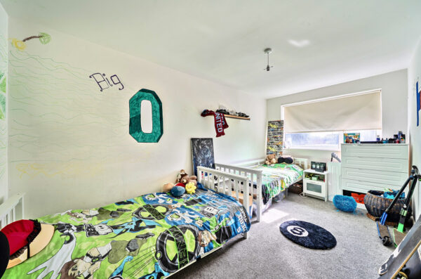 Trowbridge Road, Romford, RM3