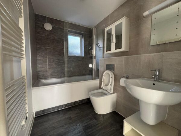 North Street, Noble Court, RM11