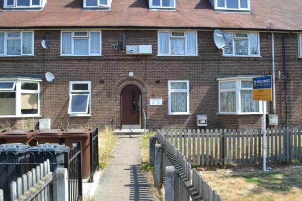 Halbutt Street, Dagenham, RM9