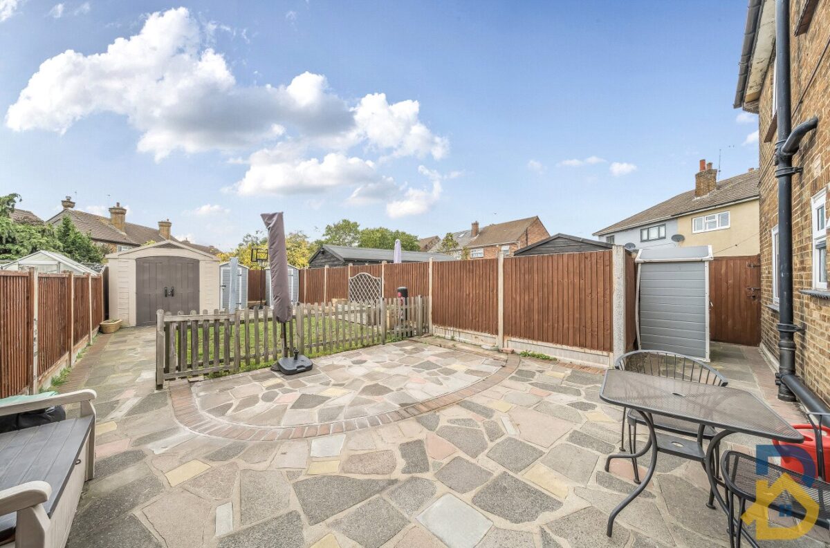 Evansdale, Rainham, RM13