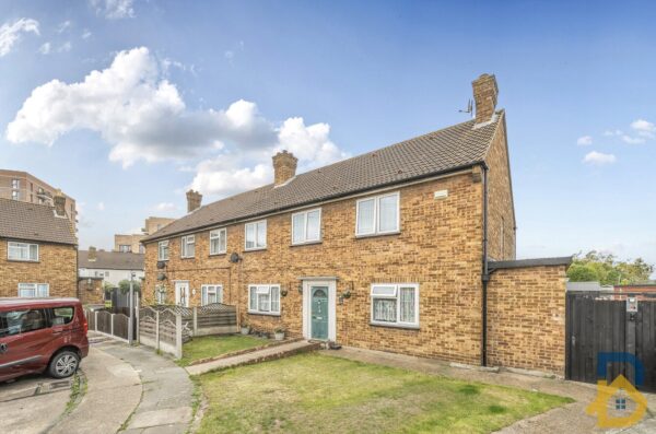 Evansdale, Rainham, RM13