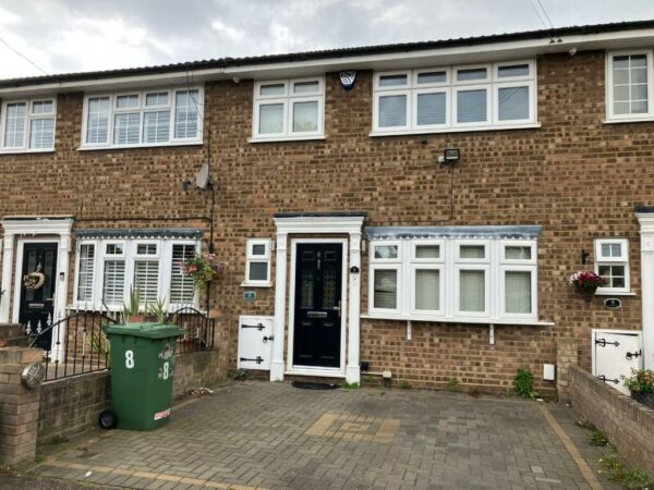 Lynbrook Close, Rainham, RM13