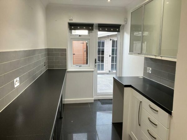 Lynbrook Close, Rainham, RM13