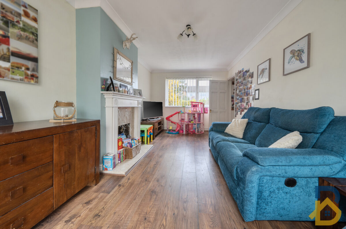 Tallis Road, Basildon, SS15
