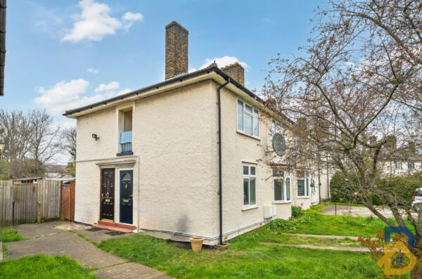 Rugby Gardens, Dagenham, RM9