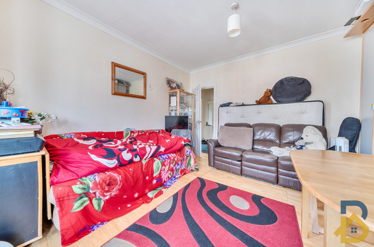 31a Seven Kings Road, Ilford - IG3 8DQ